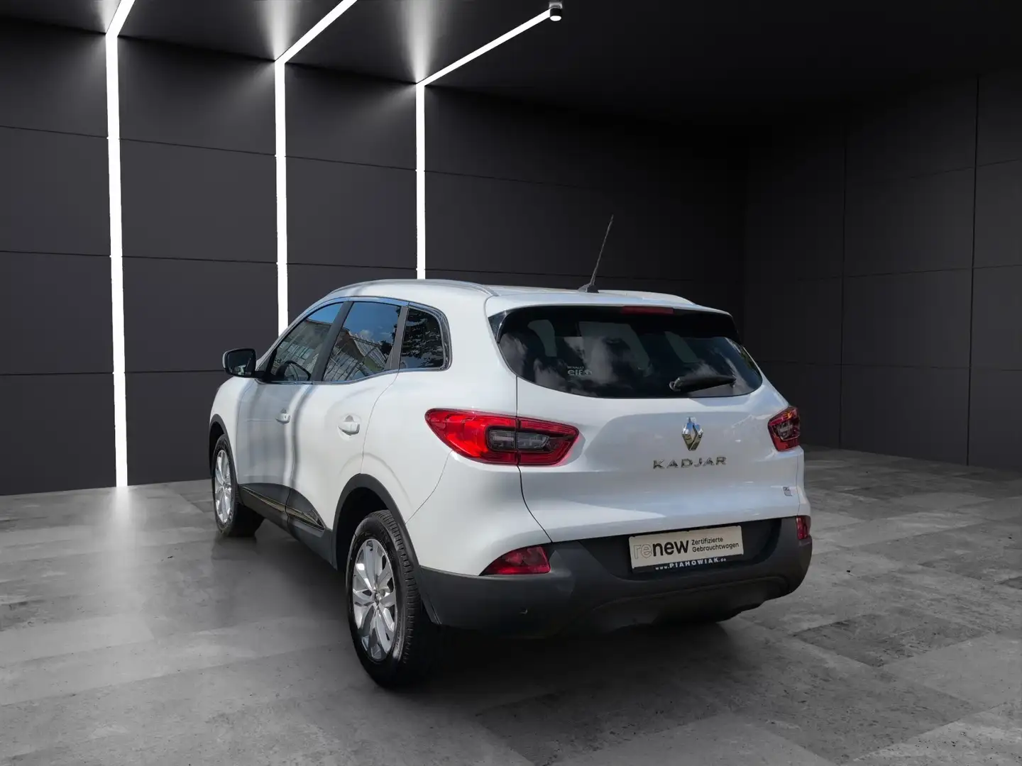 Renault Kadjar Experience ENERGY dCi 110 EDC Rückfahrkamera Navi Sitzheizung Automatik Blanc - 2