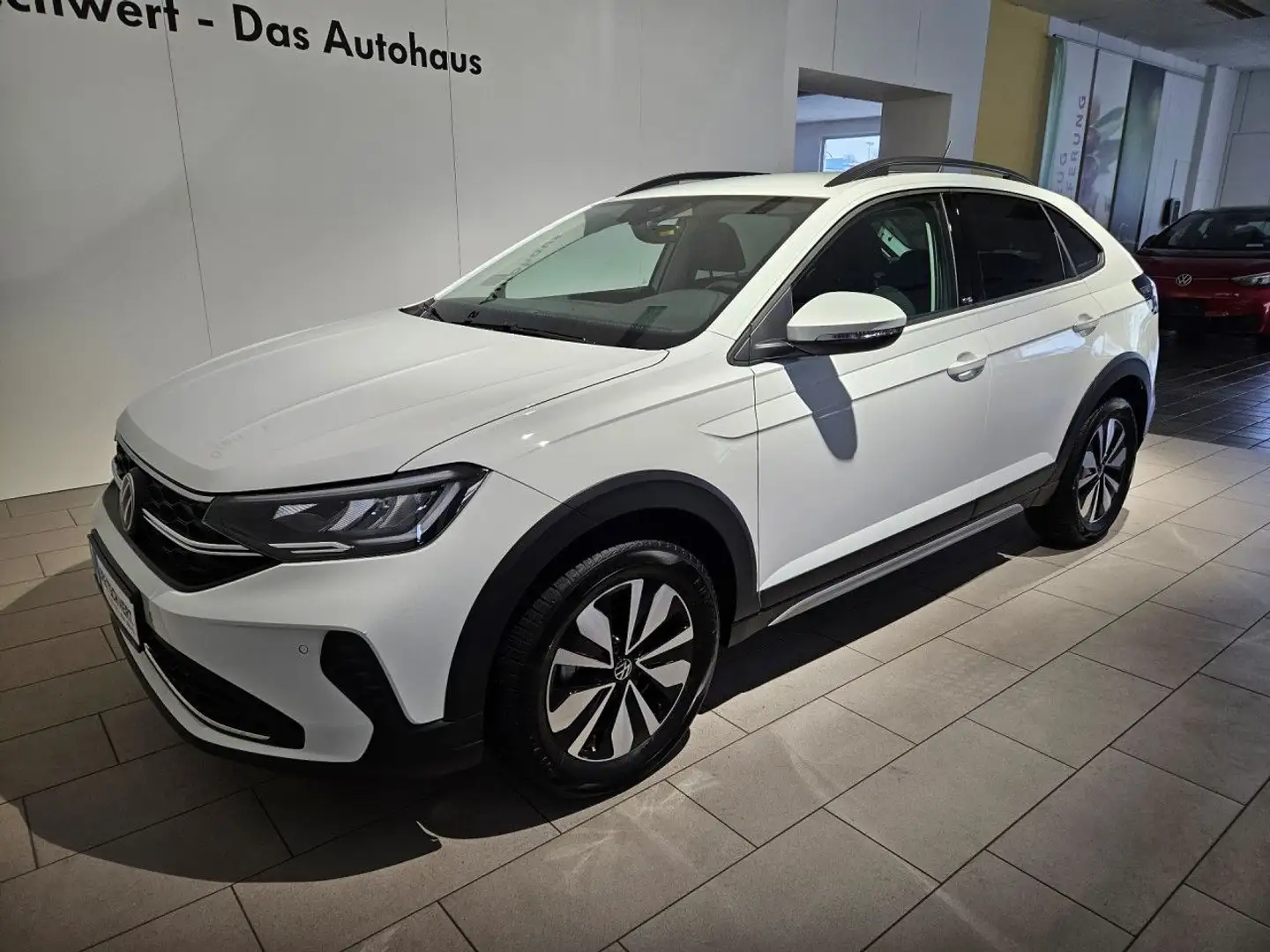 Volkswagen Taigo 1.0 TSI Move DSG AHK LED ACC Navi RFK GJR Weiß - 2