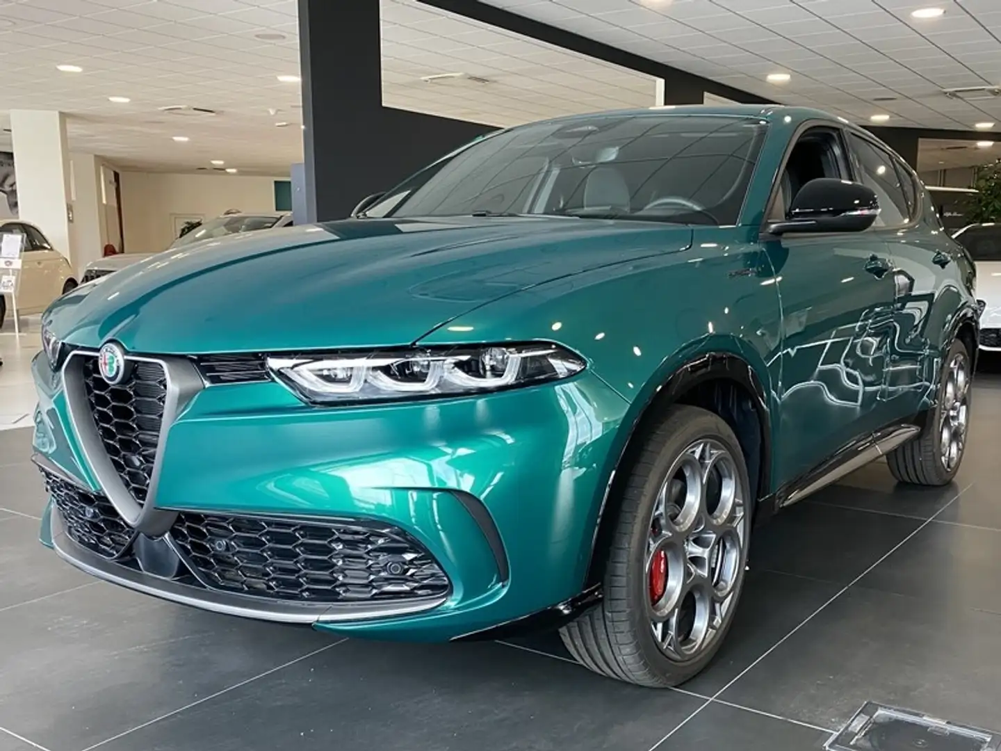 Alfa Romeo Tonale 1.3 Plug in Hybrid Speciale Verde - 1