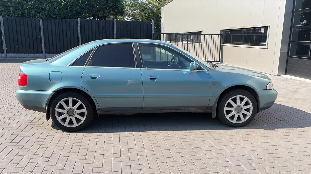 Audi A4 Limousine 2.4 V6 Advance Automaat | Climate Contro, foto 6
