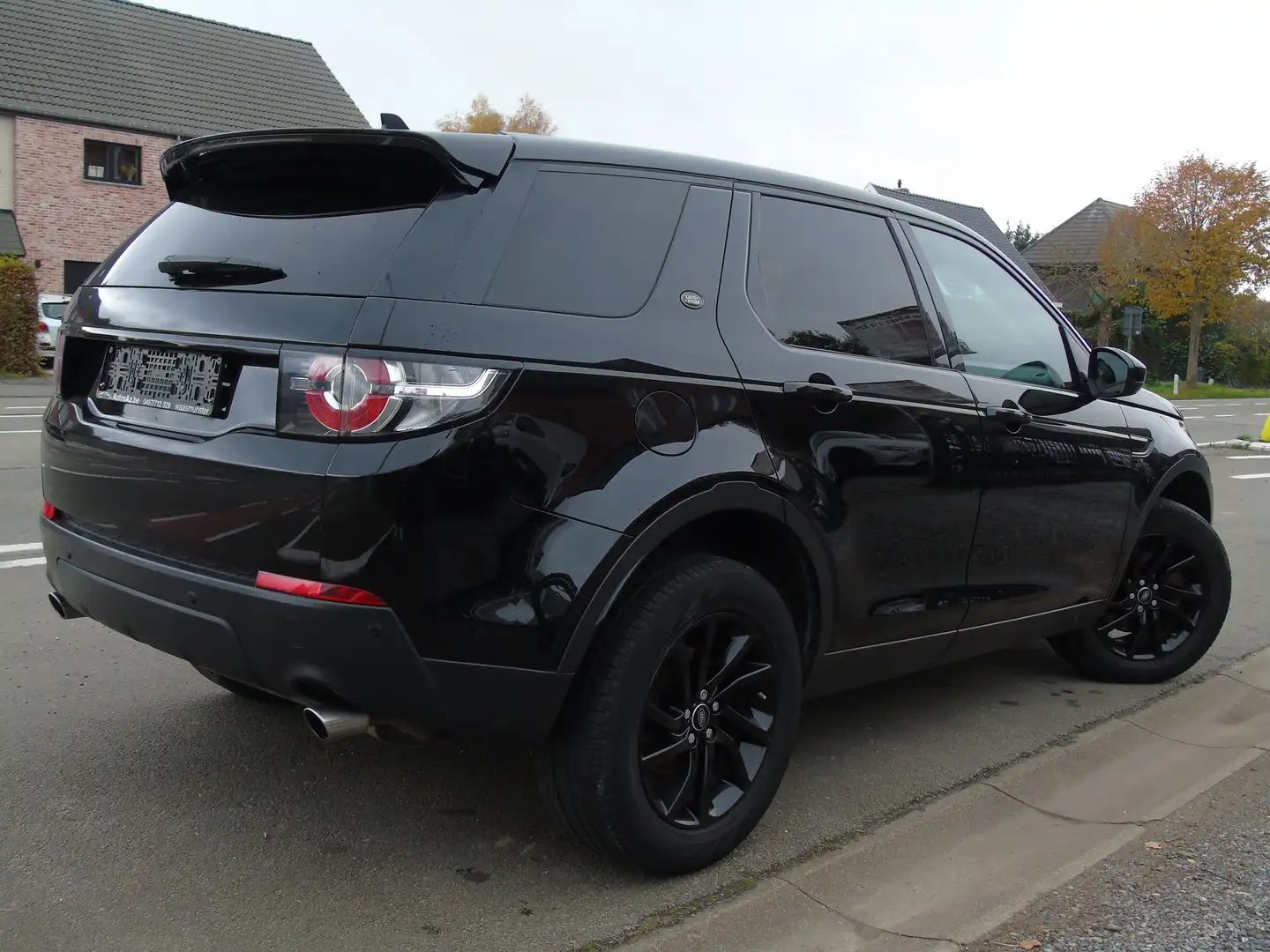 Land Rover Discovery Sport TD4 HSE Black*Ohboekje*Keyless Go*EURO 6b Noir - 2