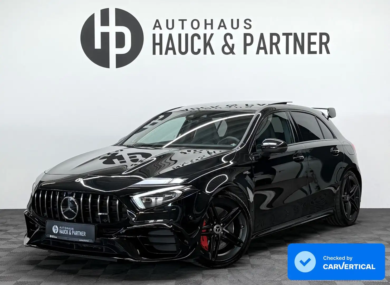 Mercedes-Benz A 45 AMG S 4M *Pano*Aero*Schale*Burmester*ACC Schwarz - 1