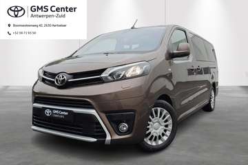 Verso 2.0D 130kW LWB MPV Aut. - incl 2 jaar KARE