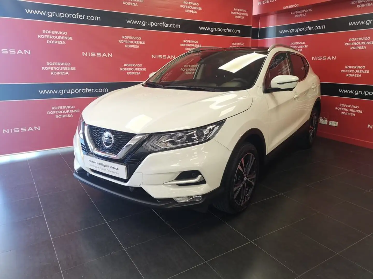 Nissan Qashqai 1.3 DIG-T N-Connecta 4x2 103kW Blanco - 1