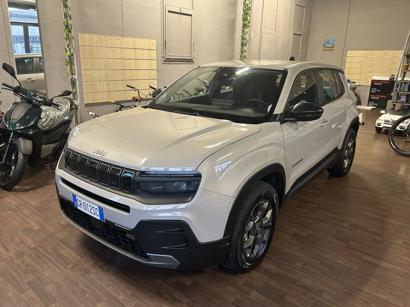 Jeep Avenger Avenger full-electric Summit fwd 156cv auto Beige - 2