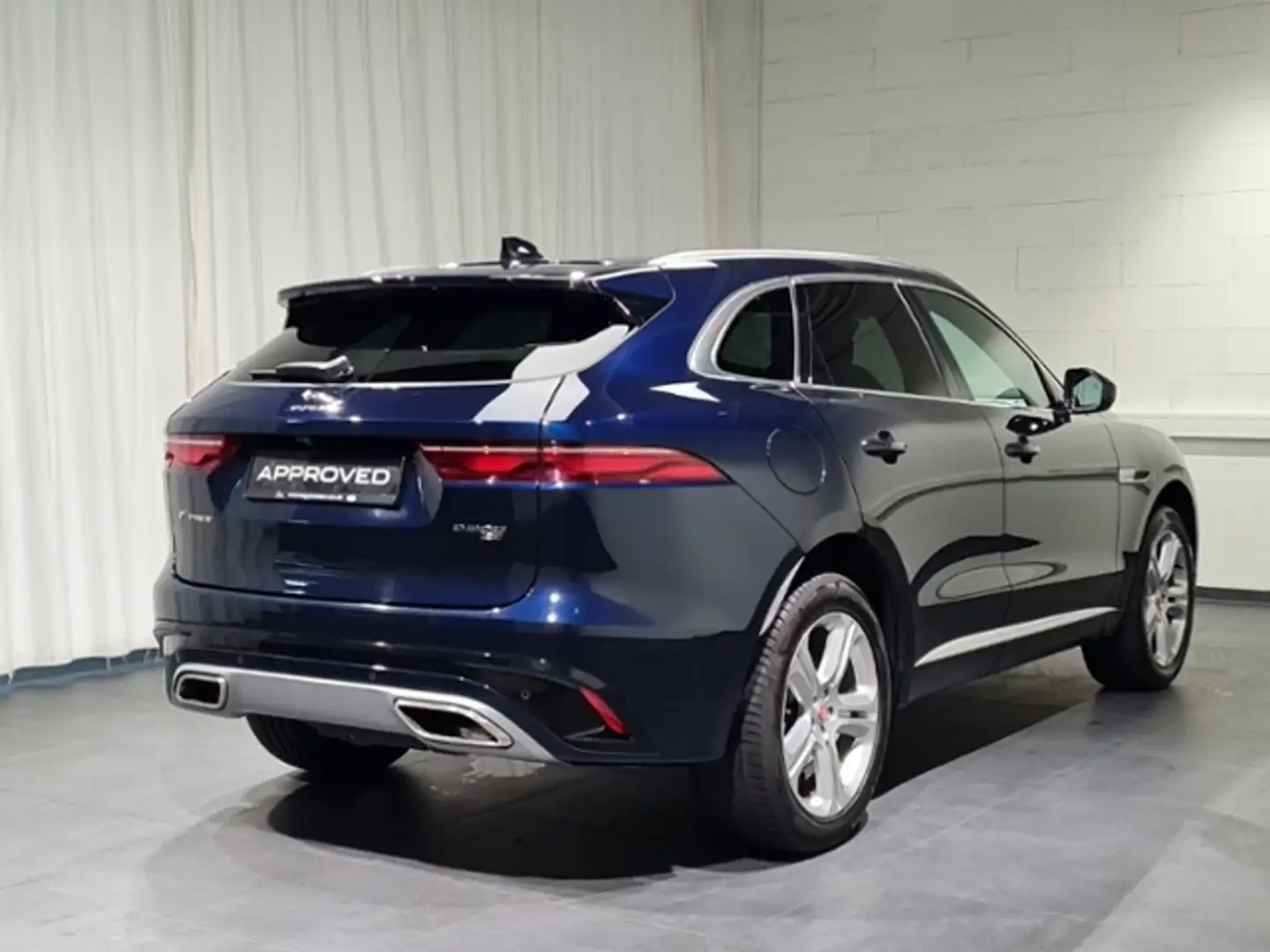 Jaguar F-Pace D300 R-Dynamic HSE Blau - 2