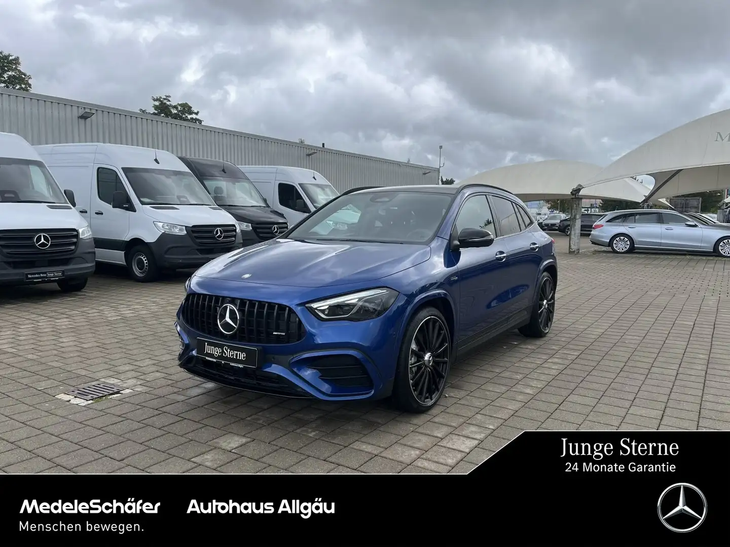 Mercedes-Benz GLA 35 AMG GLA 35 AMG 4M Night 21" PanoSD KeylessGO 360° LED Blau - 1