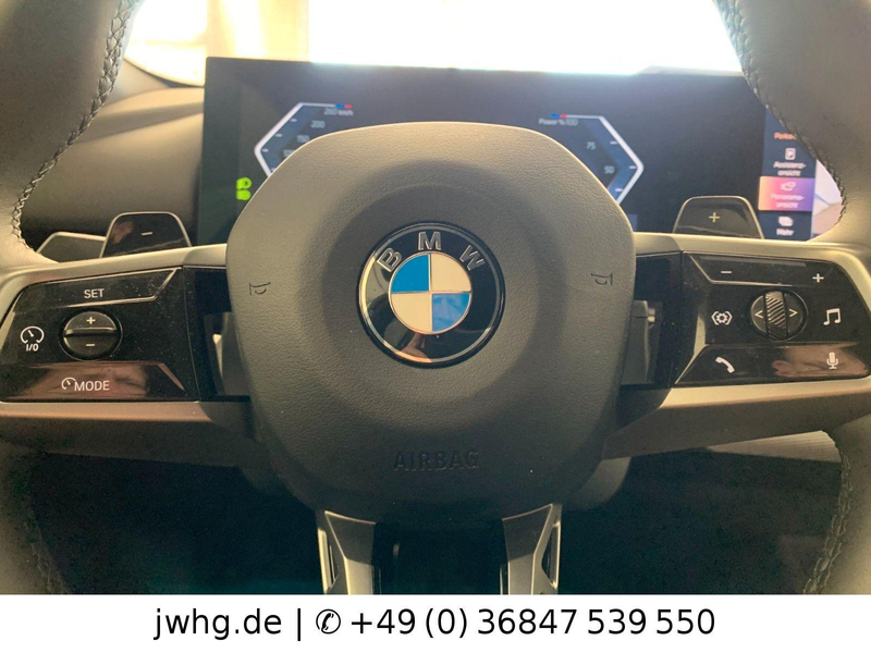BMW 520 d M Sport ACC | ICONIC | LED+ | H&K | 20" — photo 15