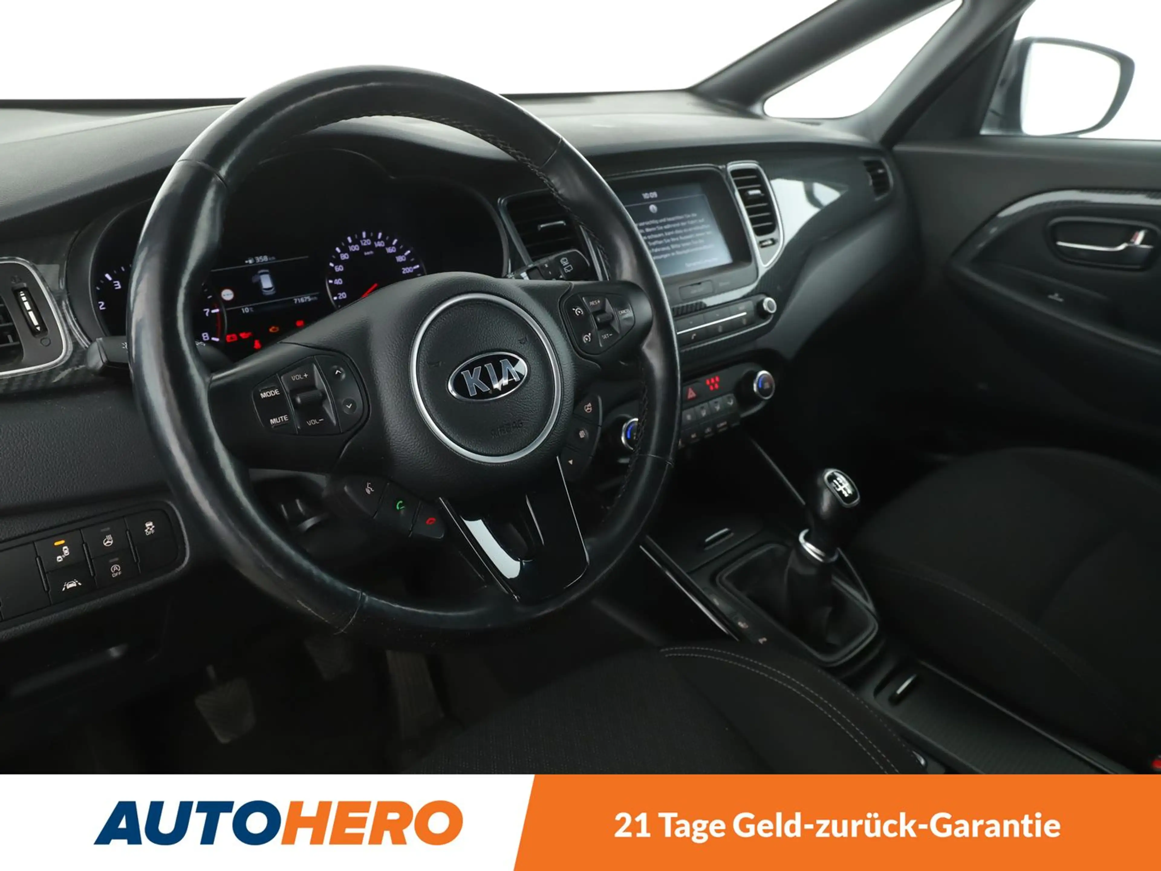 Kia Carens 1.6 GDI Spirit*XENON*NAVI*SHZ*CAM*PDC*TEMPO* — photo 11