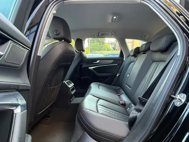 Audi A6 view 9