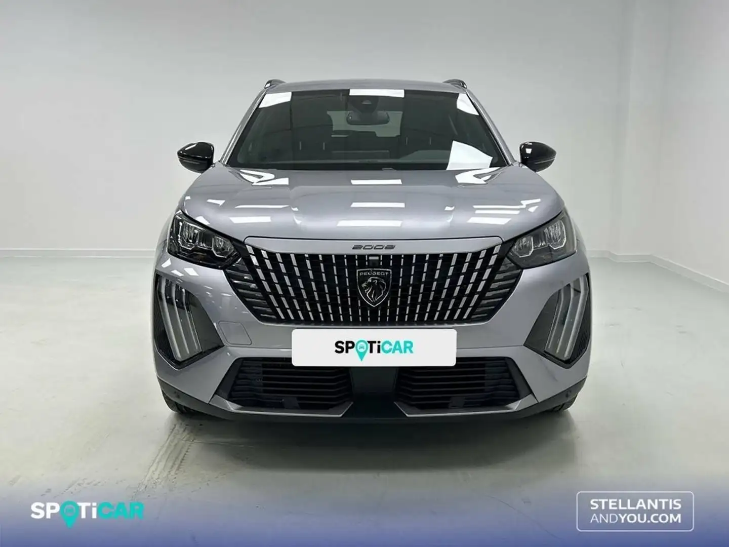 Peugeot 2008 Gasolina 100 S&S 6 Vel. MAN Allure Grau - 2