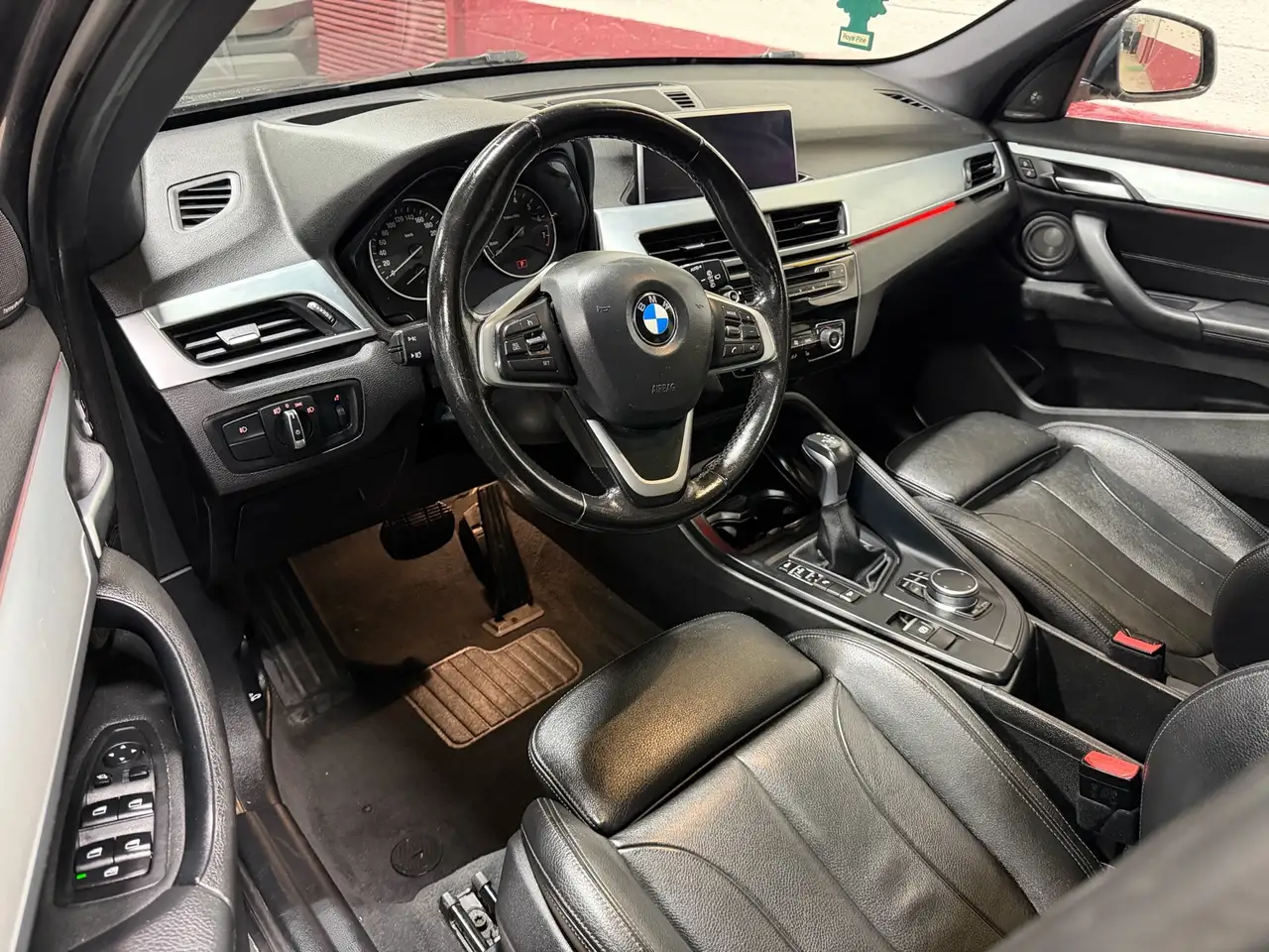 BMW X1 снимка BMW X1