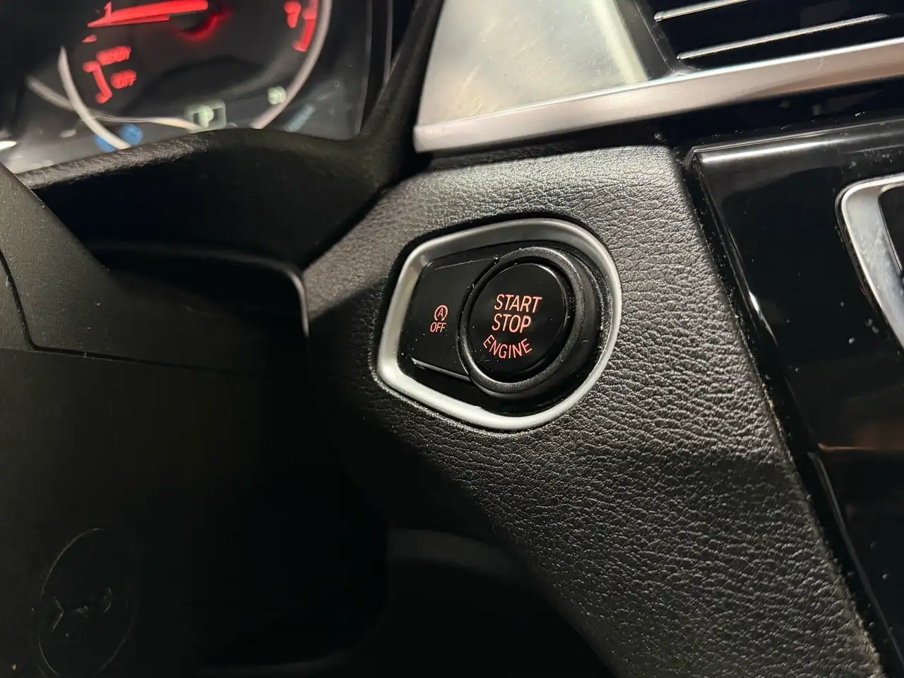BMW X1 снимка BMW X1