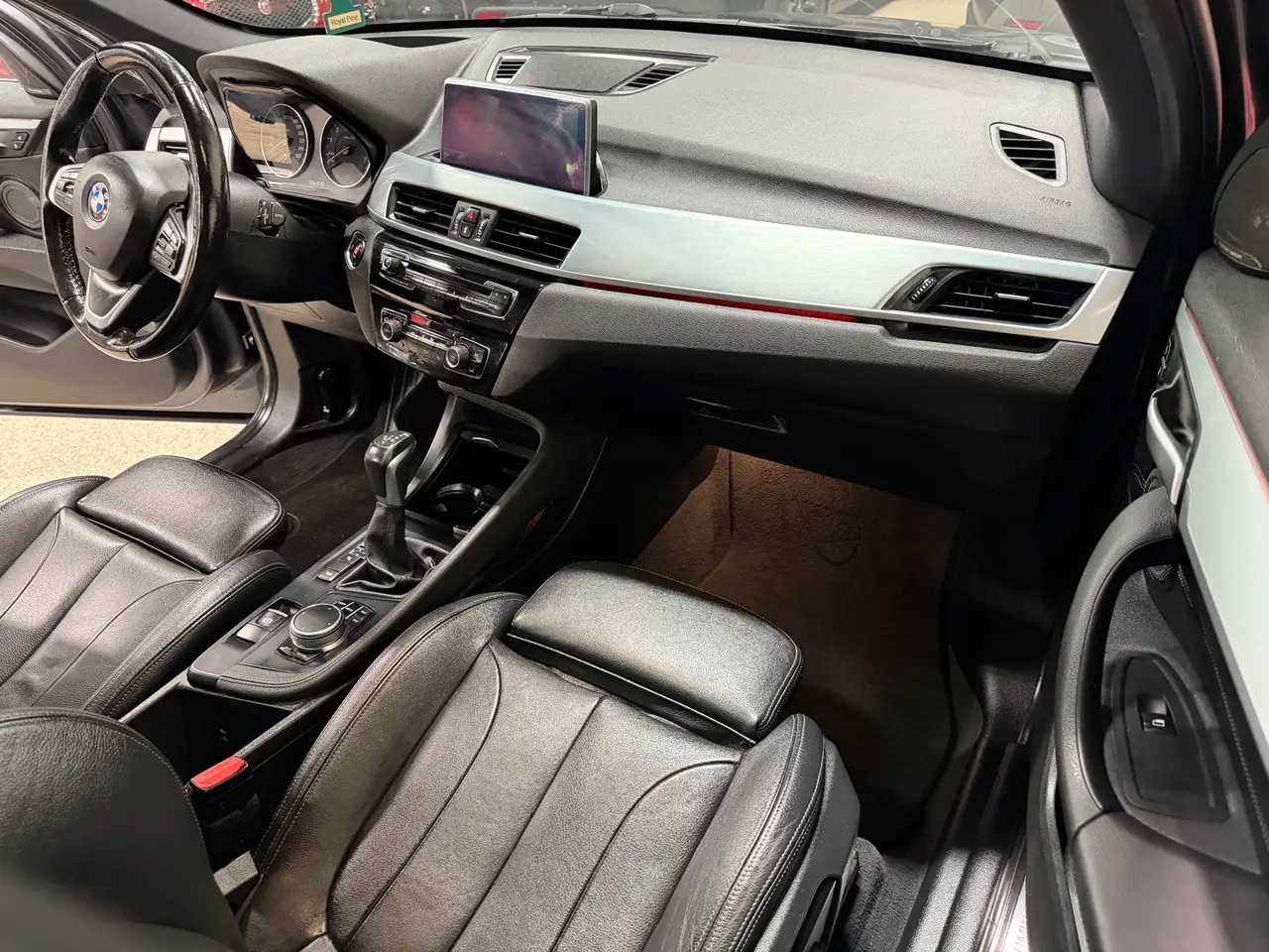 BMW X1 снимка BMW X1