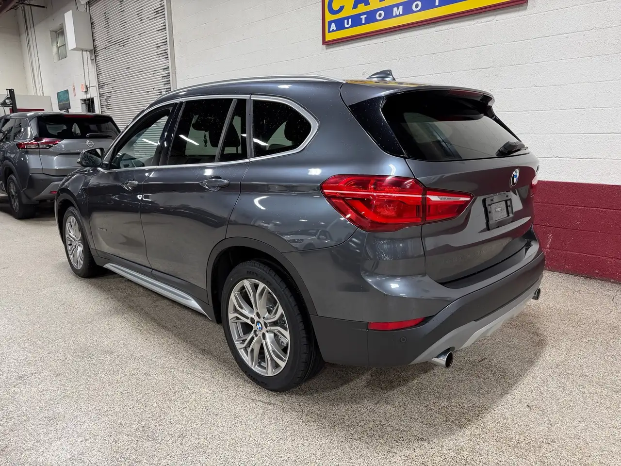 BMW X1 снимка BMW X1