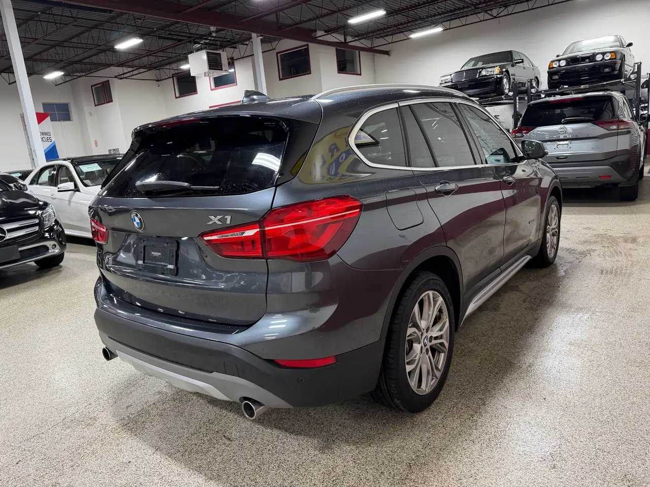 BMW X1 снимка BMW X1