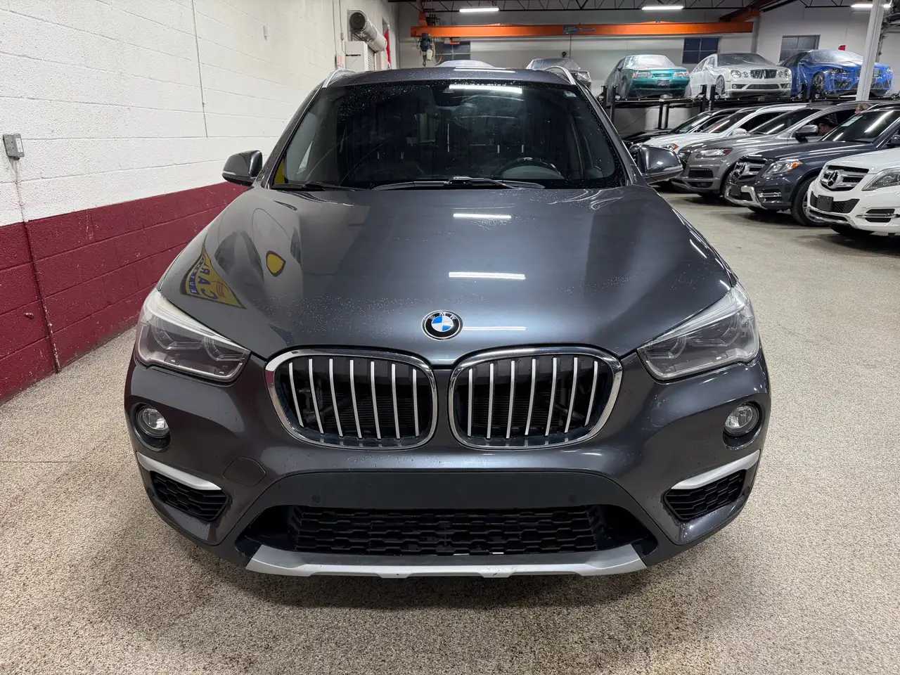 BMW X1 снимка BMW X1