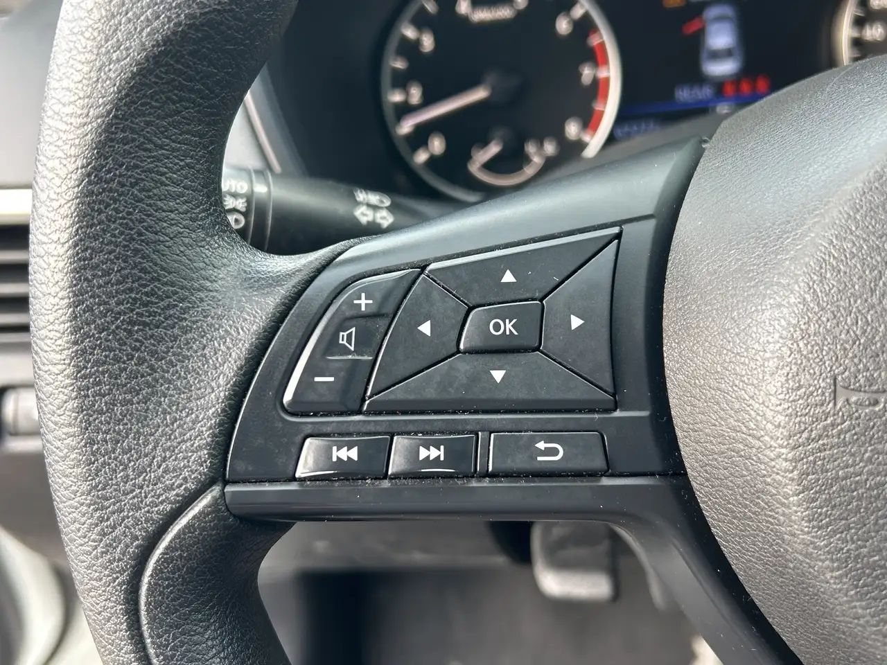 Nissan Altima снимка Nissan Altima