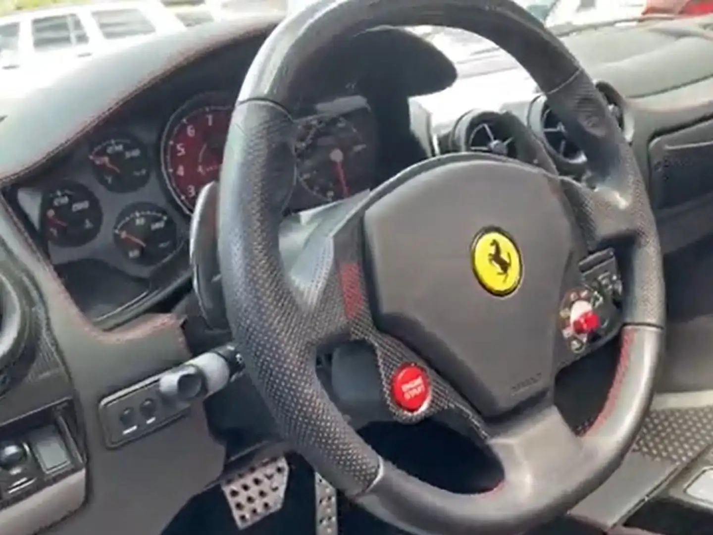Ferrari F430 4.3 Liter V8 Scuderia 16M Convertible Rood - 2