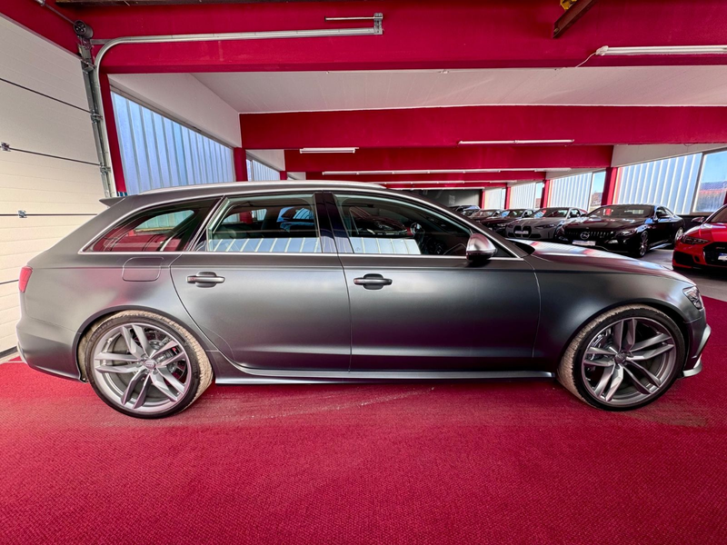 Audi RS6 Pano Ceramic DynamikPaket+ Matrix 360° 21" — photo 5