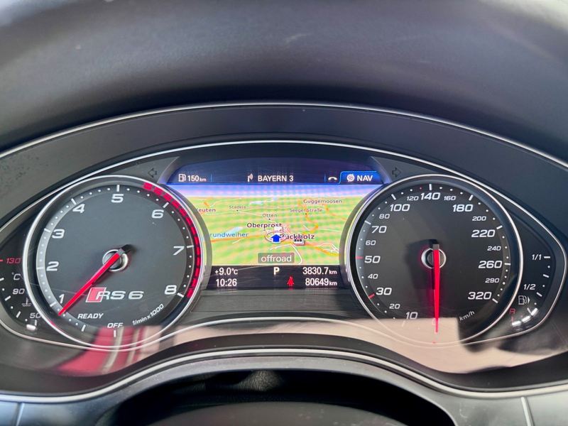 Audi RS6 Pano Ceramic DynamikPaket+ Matrix 360° 21" — photo 14