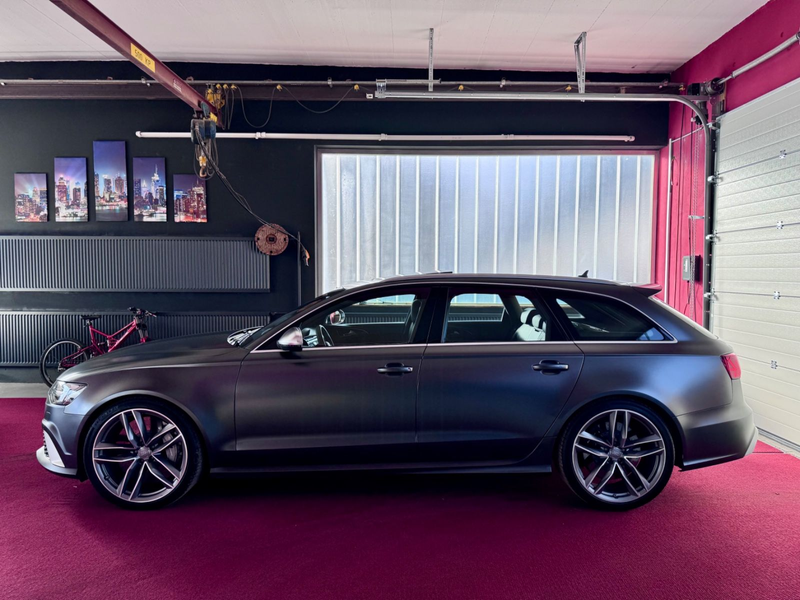 Audi RS6 Pano Ceramic DynamikPaket+ Matrix 360° 21" — photo 9