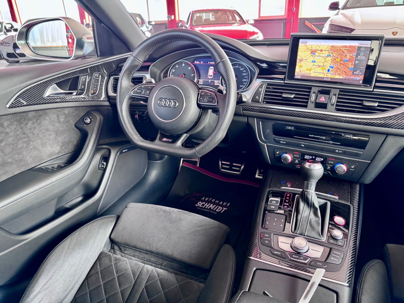 Audi RS6 Pano Ceramic DynamikPaket+ Matrix 360° 21" — photo 3