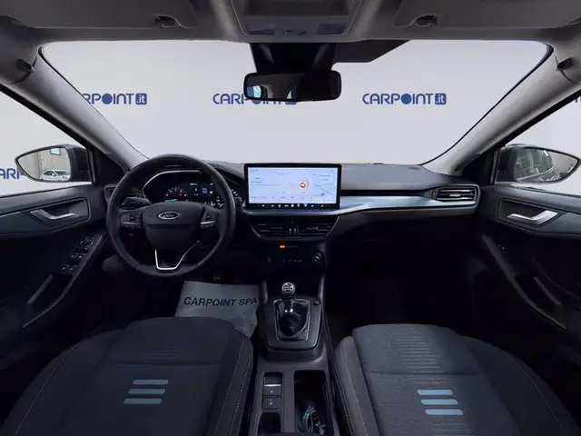Ford Focus view 10