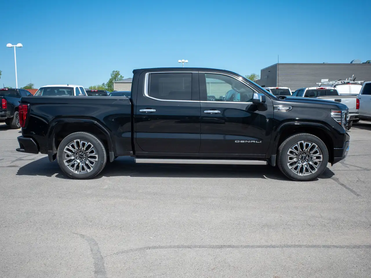 GMC Sierra 1500 снимка GMC Sierra 1500
