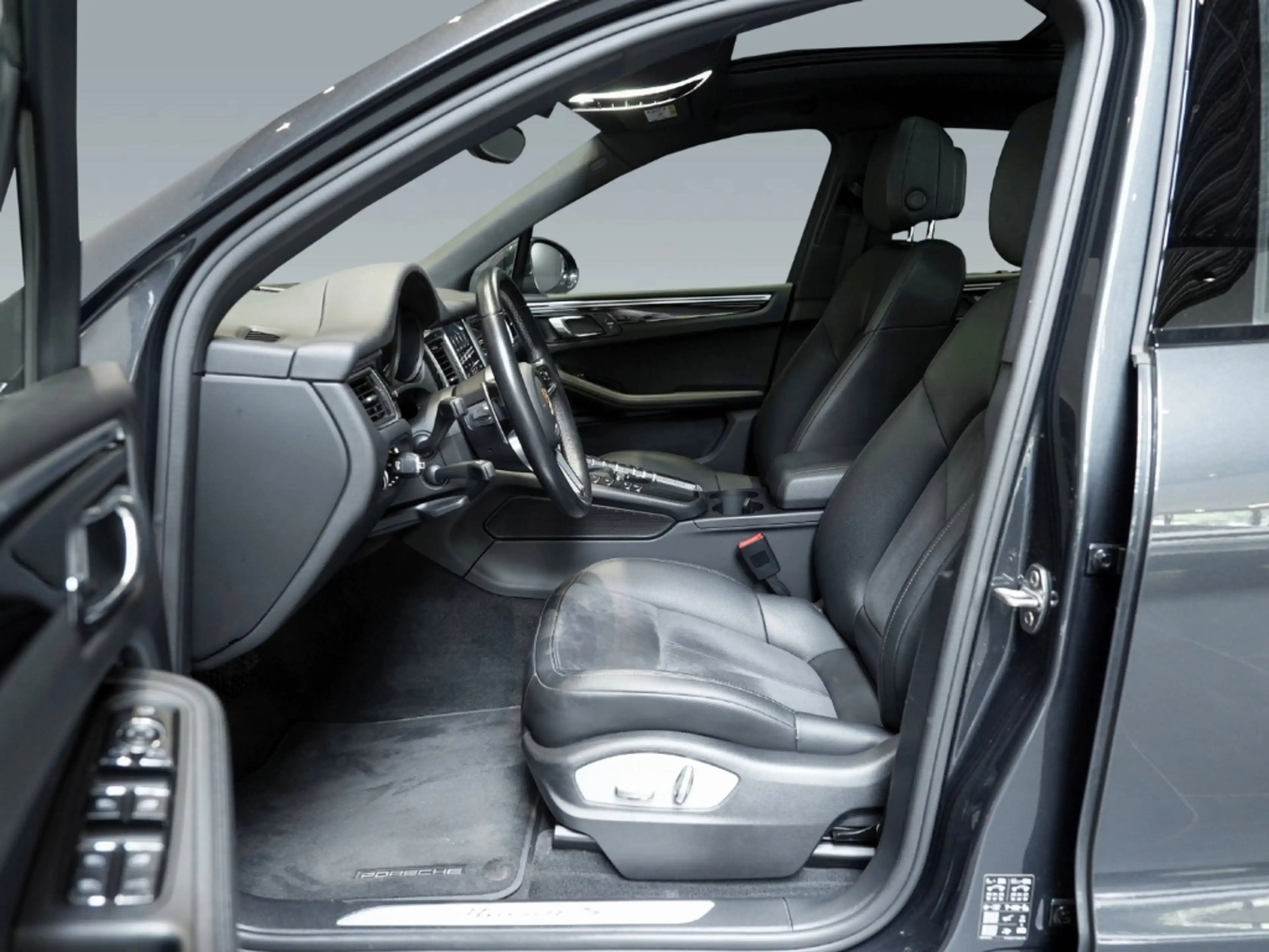 Porsche Macan S 20-Zoll Panoramadach PDLS Sitzheizung — photo 4