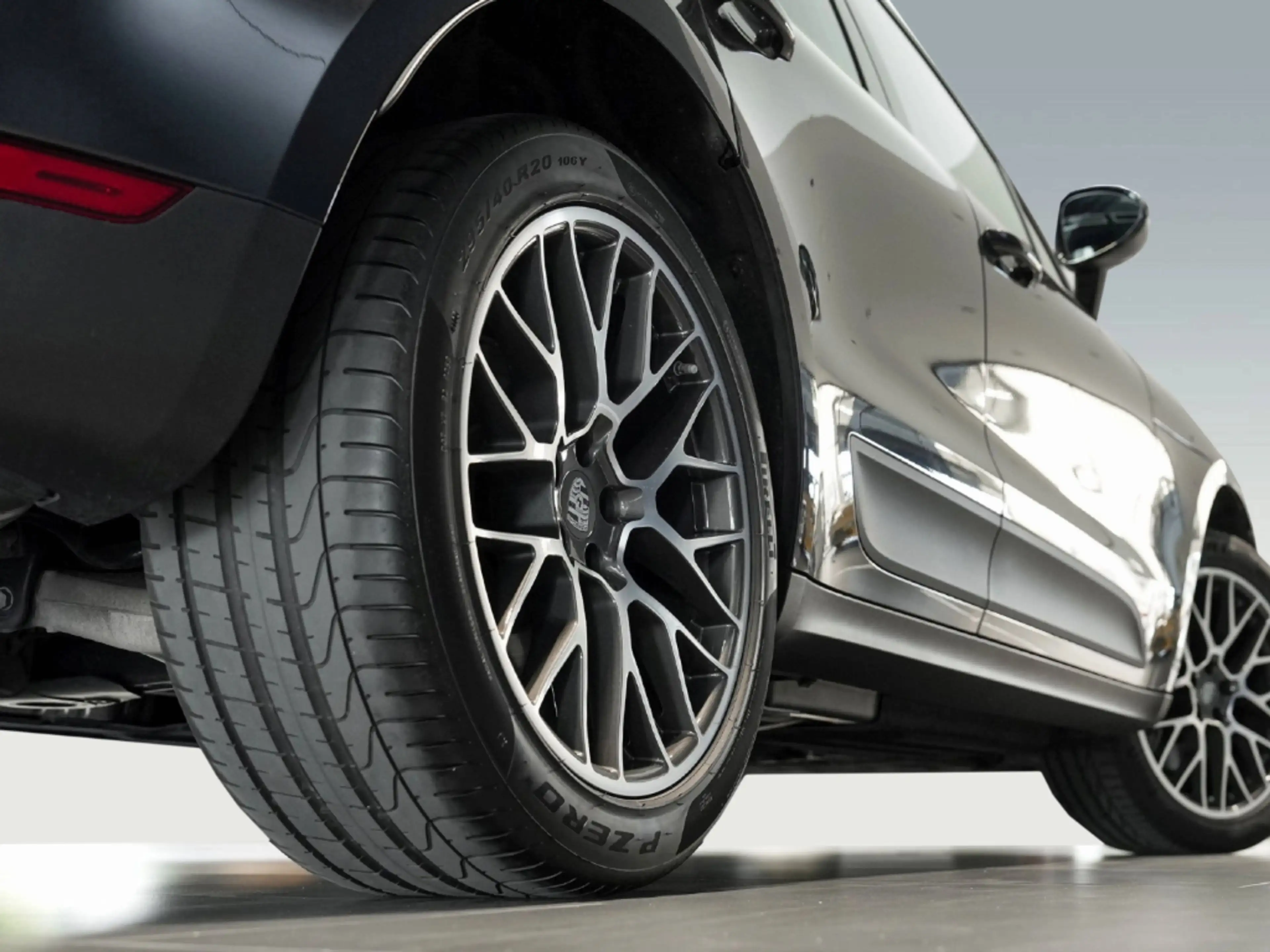 Porsche Macan S 20-Zoll Panoramadach PDLS Sitzheizung — photo 8