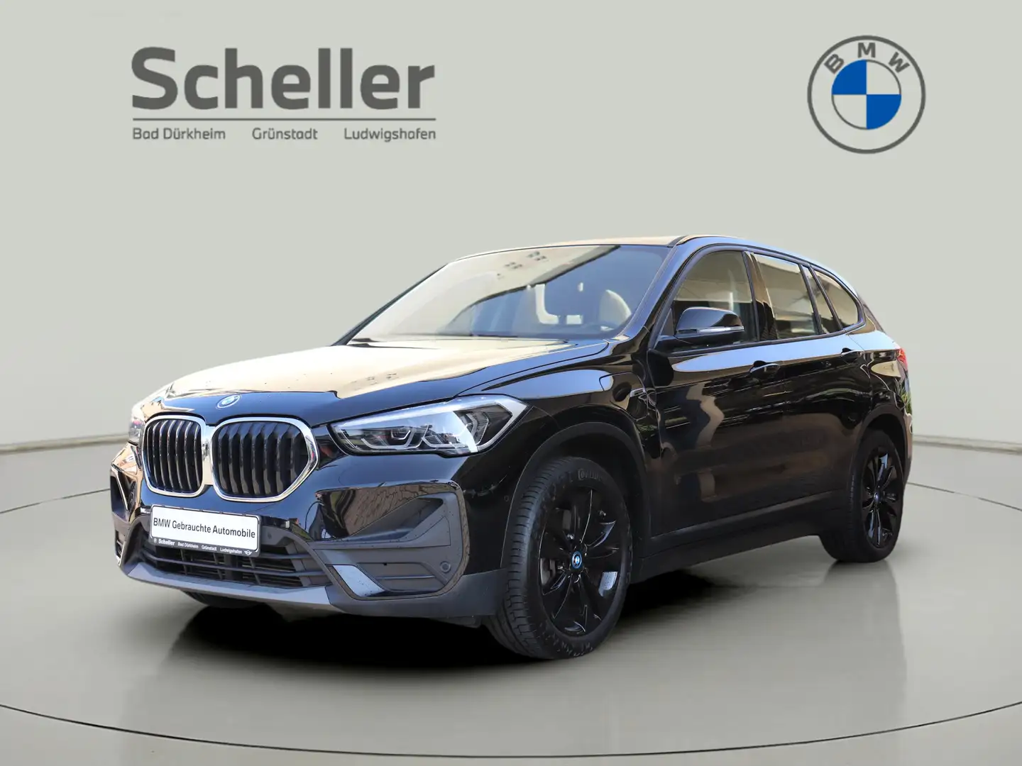 BMW X1 xDrive25e Advantage DAB LED Navi Tempomat Schwarz - 1