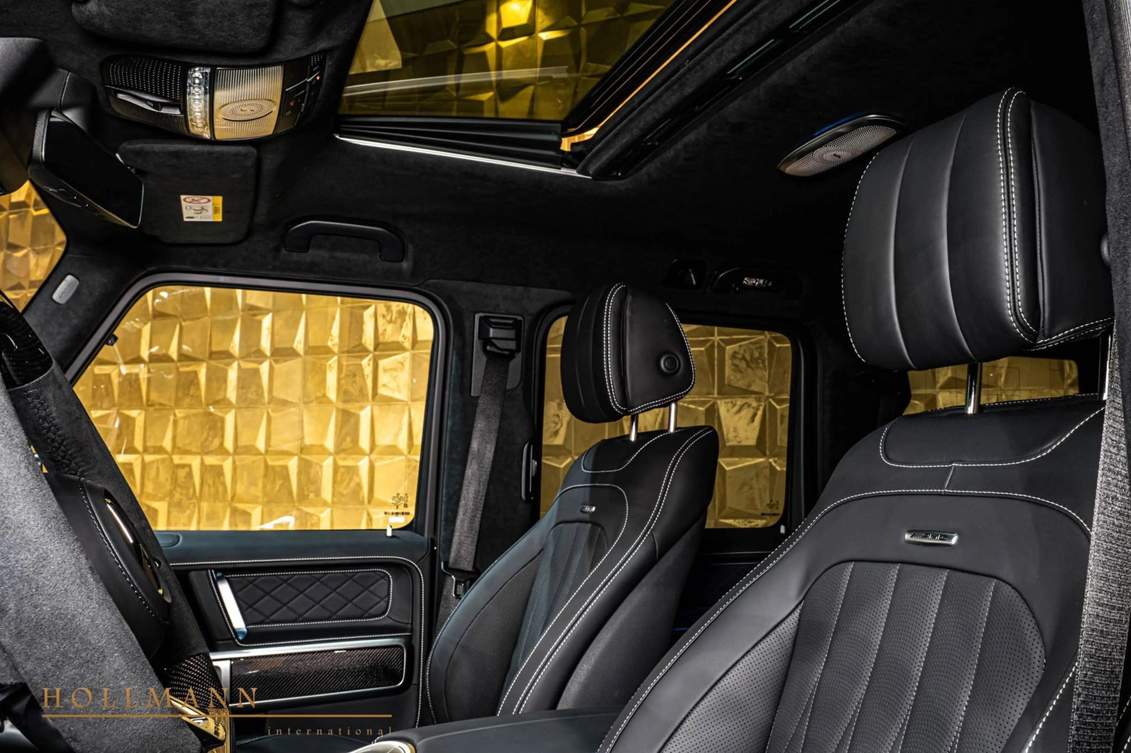 Mercedes-Benz G 63 AMG + A22 + CARBON EXT + MY2026 — photo 13
