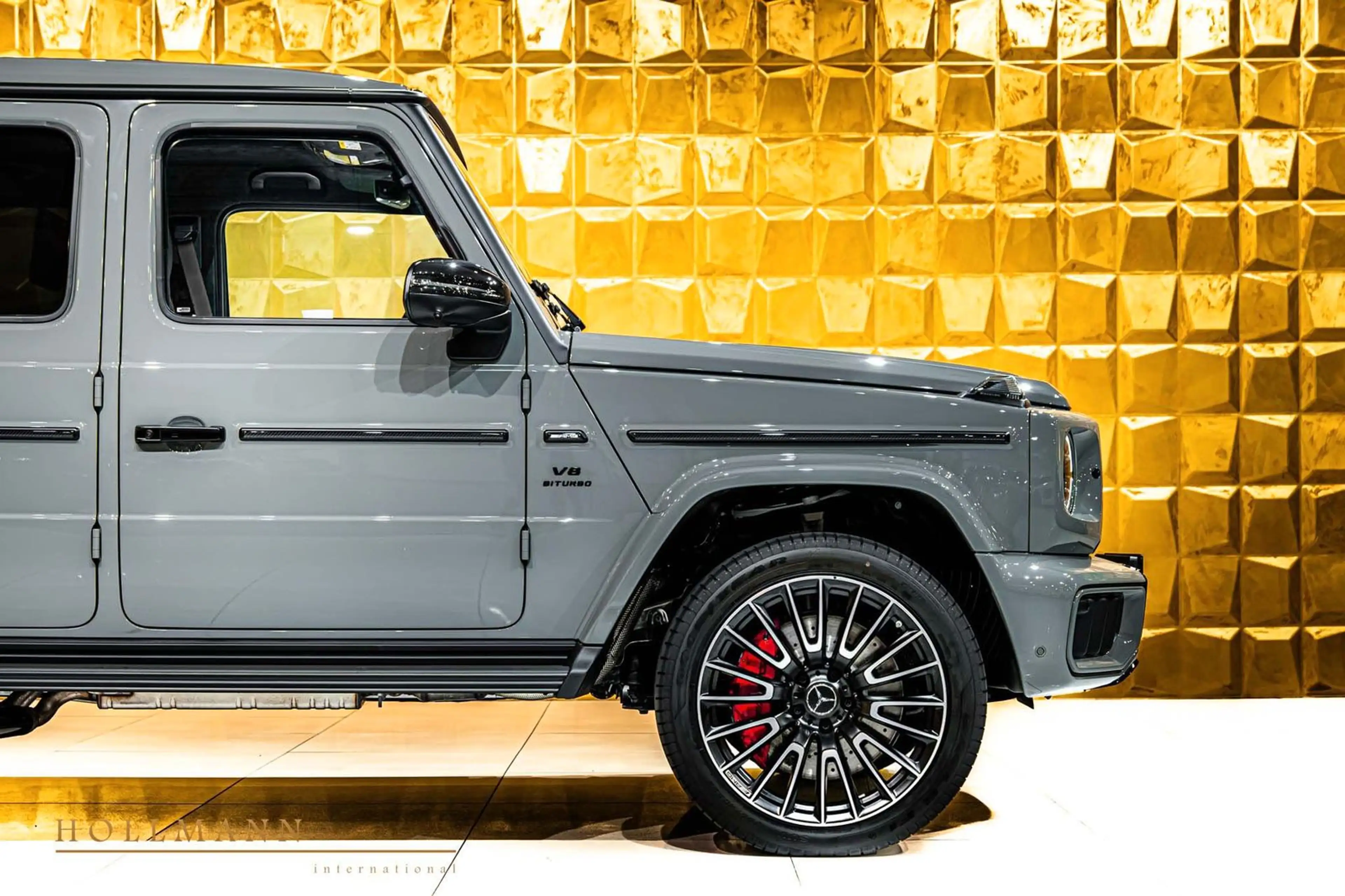 Mercedes-Benz G 63 AMG + A22 + CARBON EXT + MY2026 — photo 5