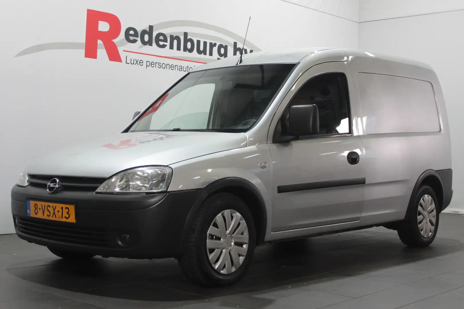 Opel Combo 1.3 CDTi Base - Airco / Radio cd / Trekhaak Grijs - 1