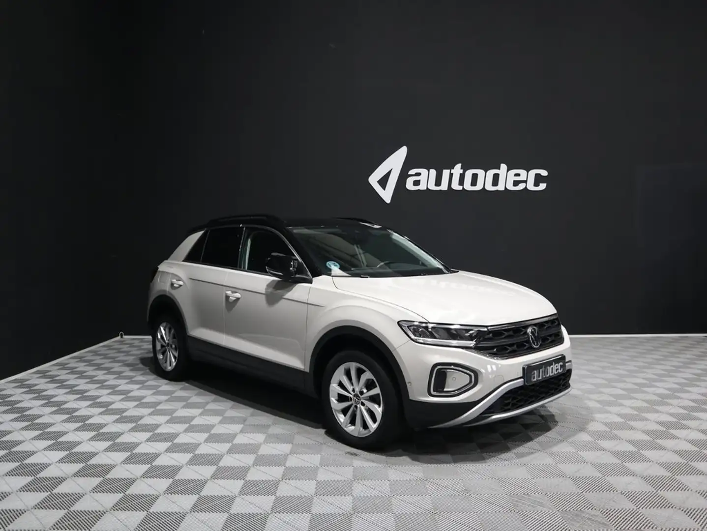 Volkswagen T-Roc Advance 1.0 TSI 81kW (110CV) Blanco - 1