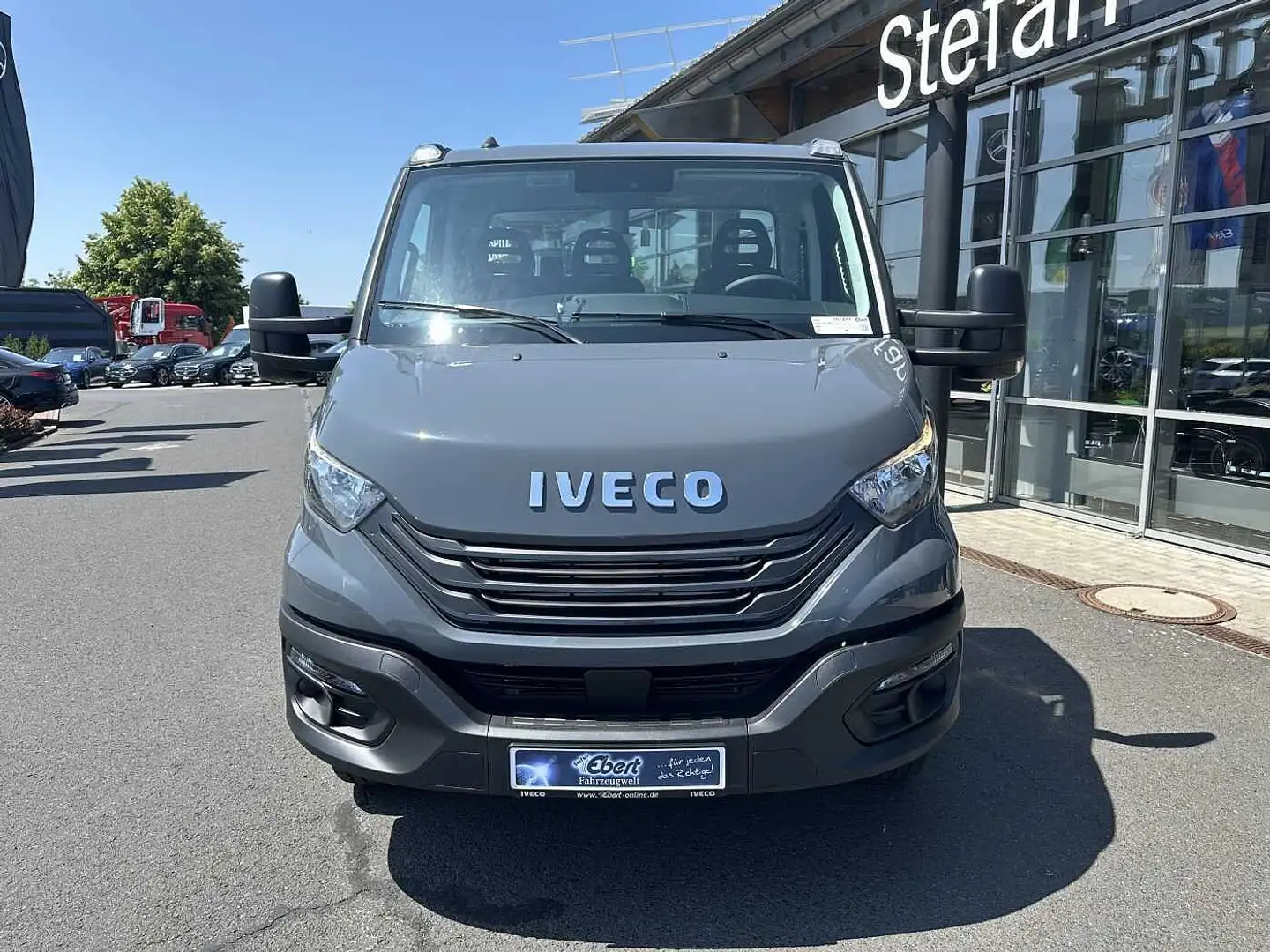 Iveco Daily 70C18 H 3.0L *R3.750mm*AHK*Luft*Sperre* Grau - 2