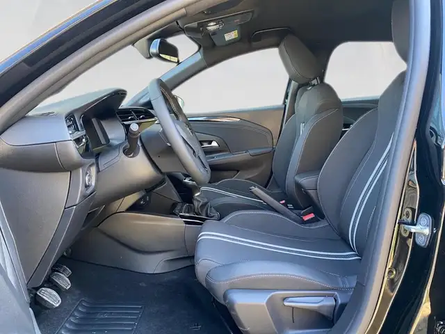 Opel Corsa view 7