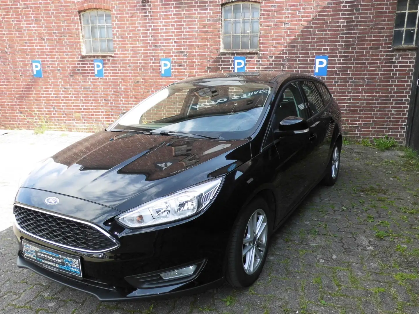 Ford Focus Turnier EcoB. Business Ed.*TÜV+Inspektion NEU* Schwarz - 1