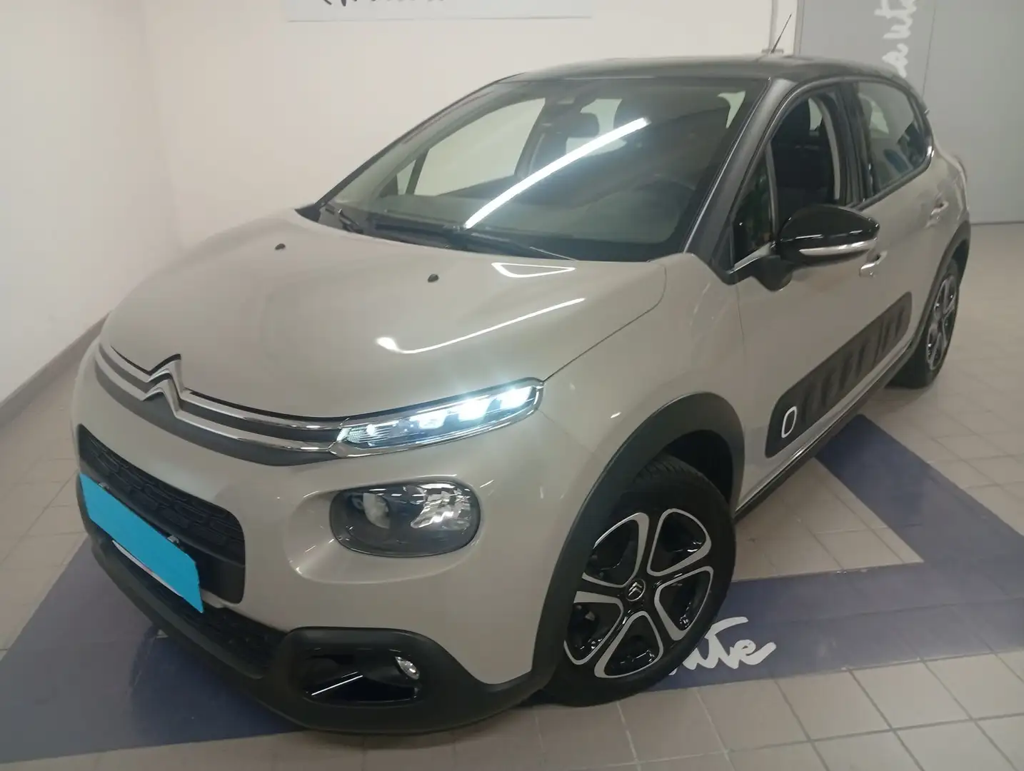 Citroen C3 C3 PureTech 110 S&S Shine Gris - 1