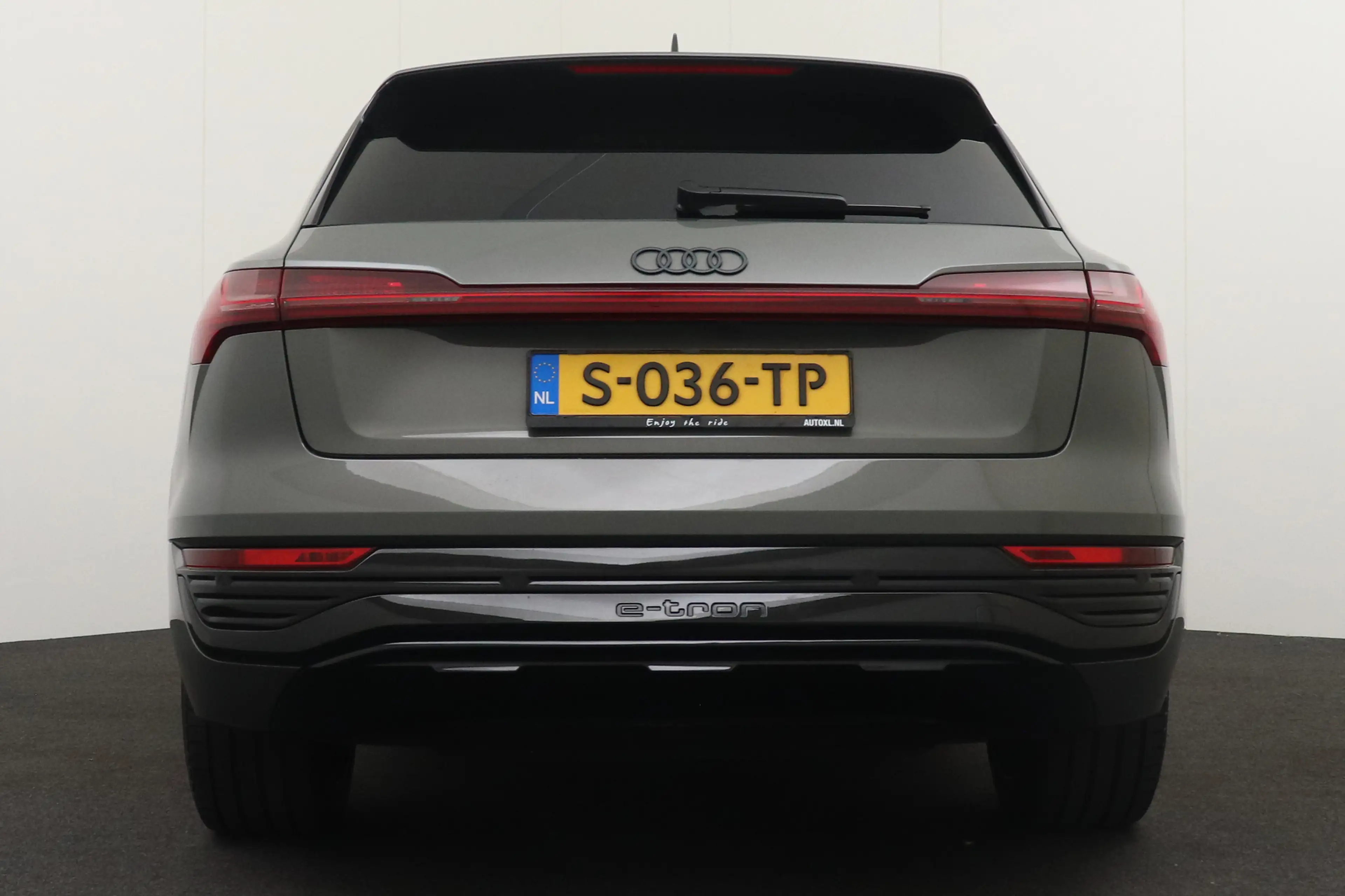 Audi Q8 e-tron 50 quattro Advanced Edition 95 kWh (93% SoH) Trekh — photo 5