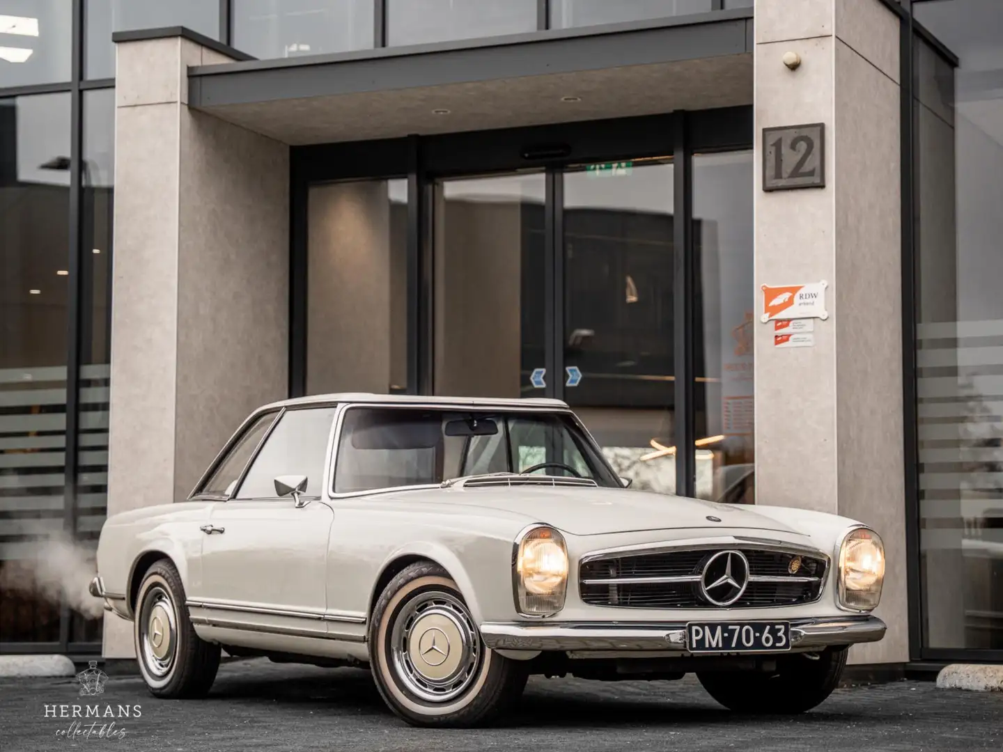Mercedes-Benz SL 280 Pagode / Manual / EU / History / Hardtop Weiß - 1