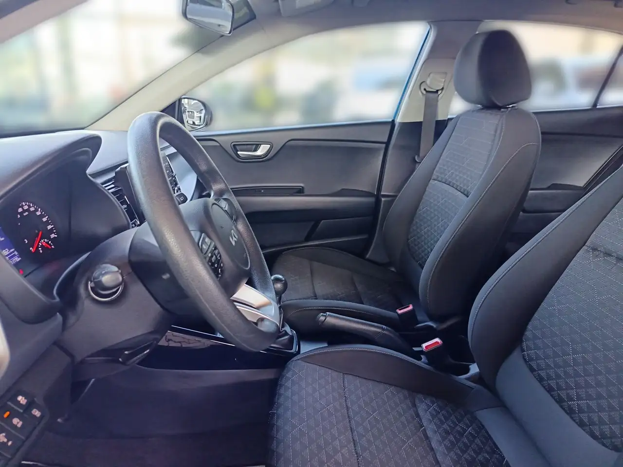 Kia Rio 1.2 GAS LX FUN M/T 16