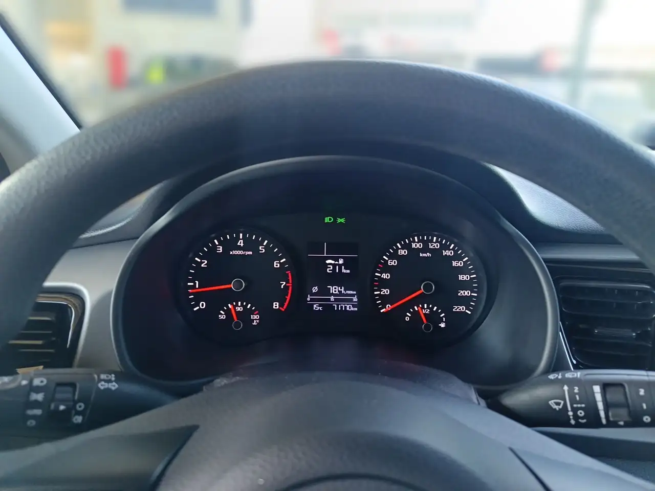 Kia Rio 1.2 GAS LX FUN M/T 19
