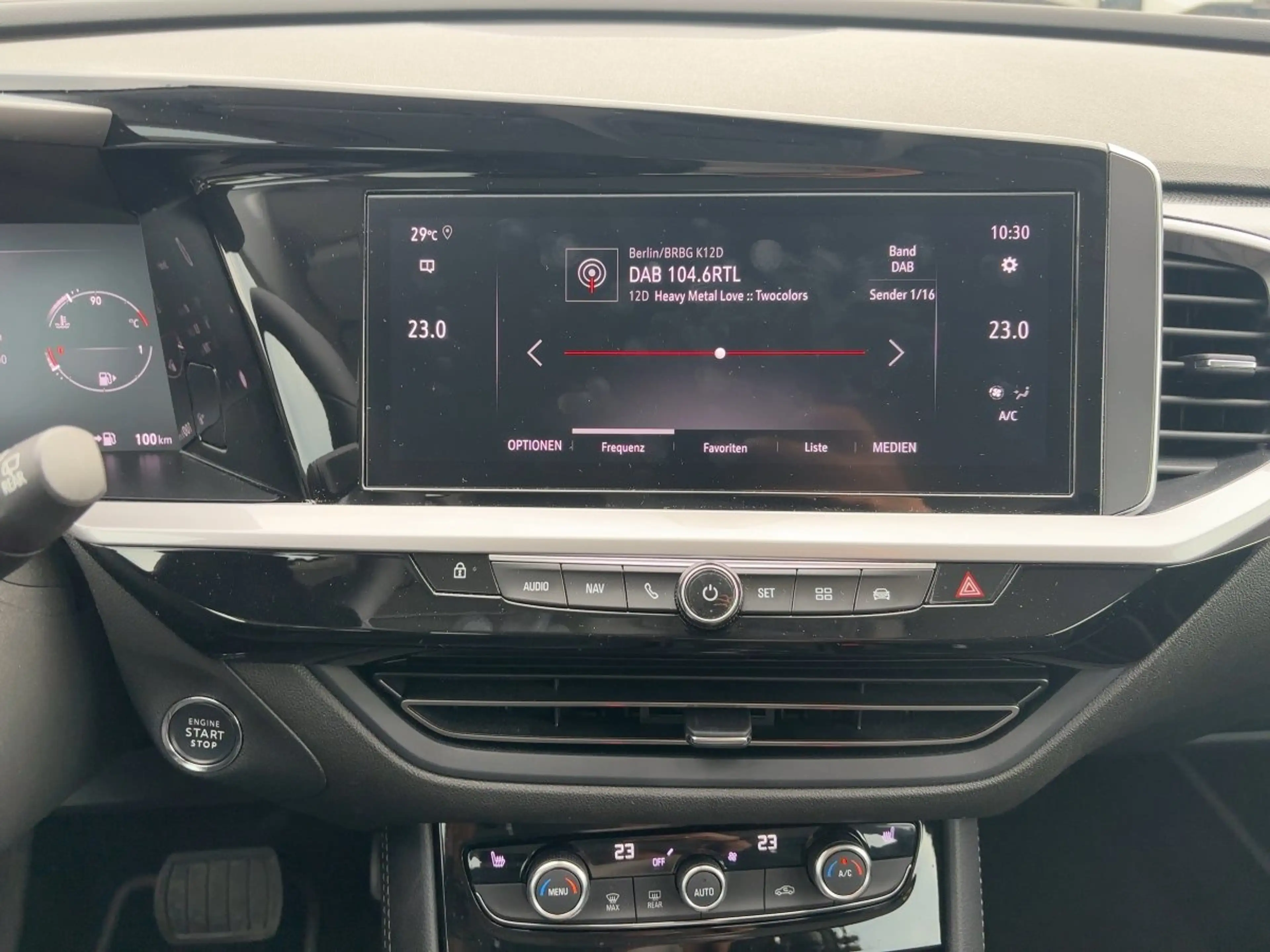 Opel Grandland GS. 1.2 D 360-CAM CAM PDC — photo 13