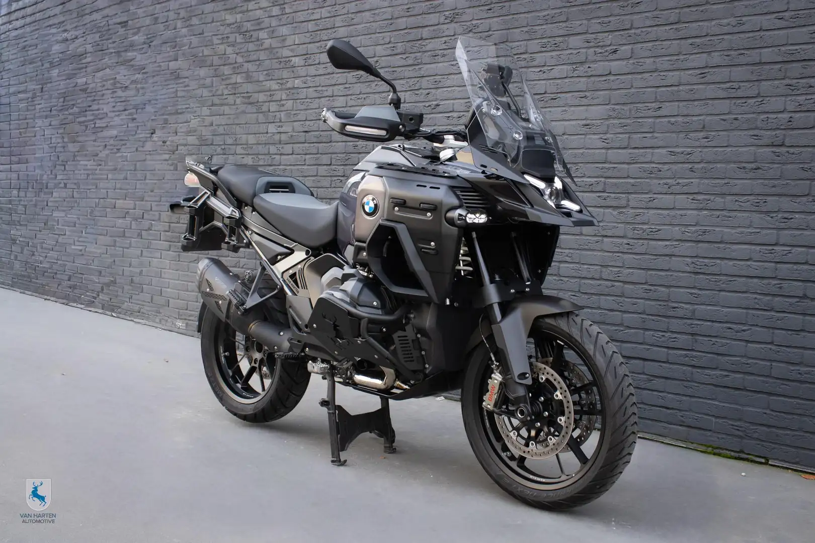 BMW R 1300 GS Adventure Triple Black / Van Harten Design! / Adaptieve rijh Zwart - 2