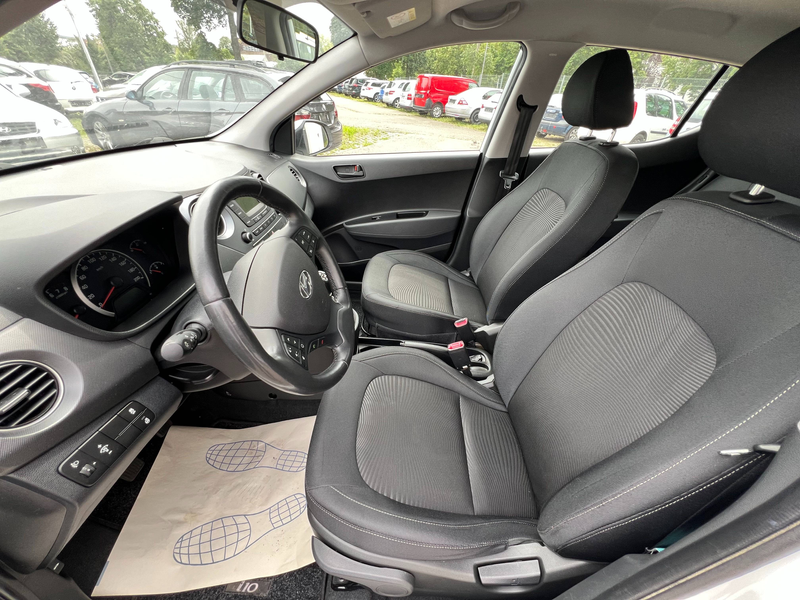 Hyundai i10 YES! — photo 7