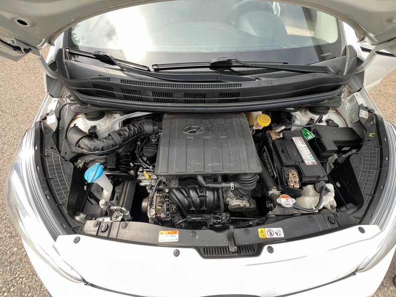Hyundai i10 YES! — photo 15
