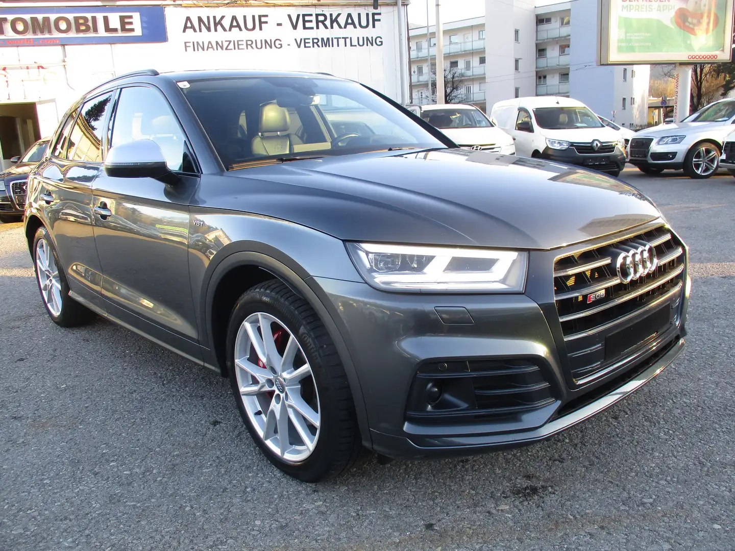 Audi SQ5 3.0 TFSI quattro Grau - 2