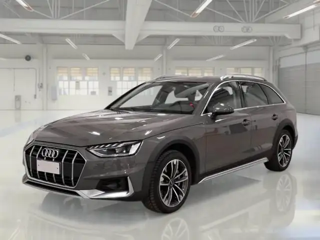 Audi A4 allroad 50 3.0 tdi mhev Identity Contrast quattro 286cv
